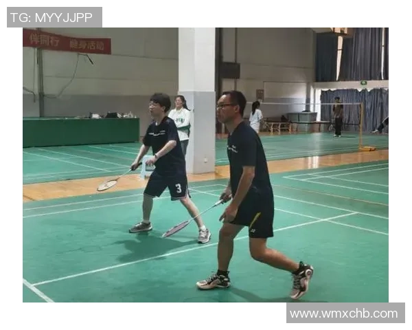 成都羽毛球队展现卓越团队协作精神助力联赛精彩表现