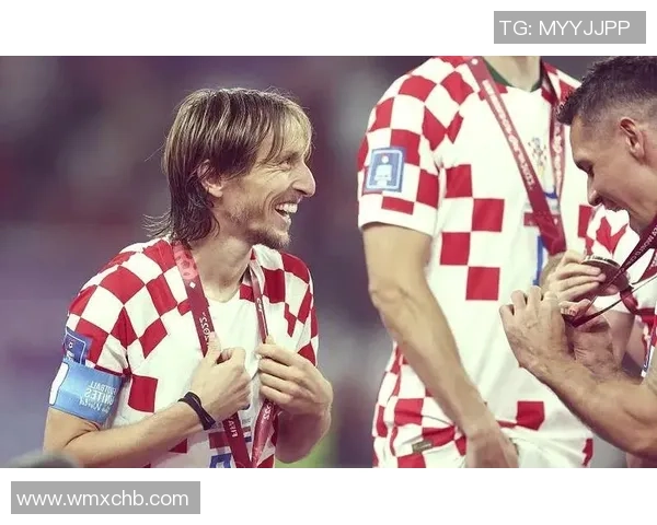 曾经克罗地亚足球明星的辉煌岁月与传奇故事回顾