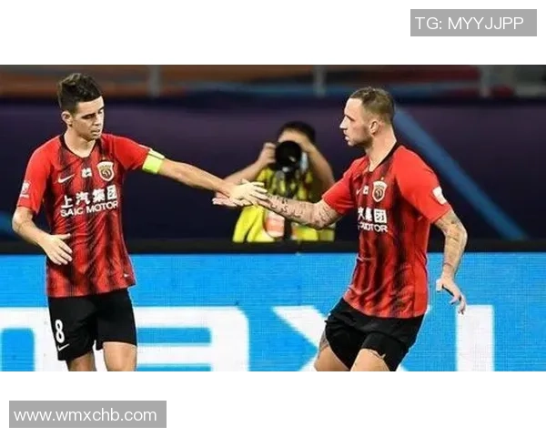 杭州羽毛球队与上海羽毛球队赛后复盘分析个人能力对比与表现总结