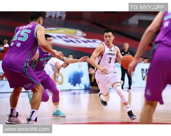 杭州篮球队与重庆篮球队赛后战术分析与复盘探讨