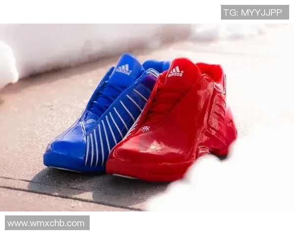 各大足球明星的专属球鞋背后的故事与品牌魅力解析